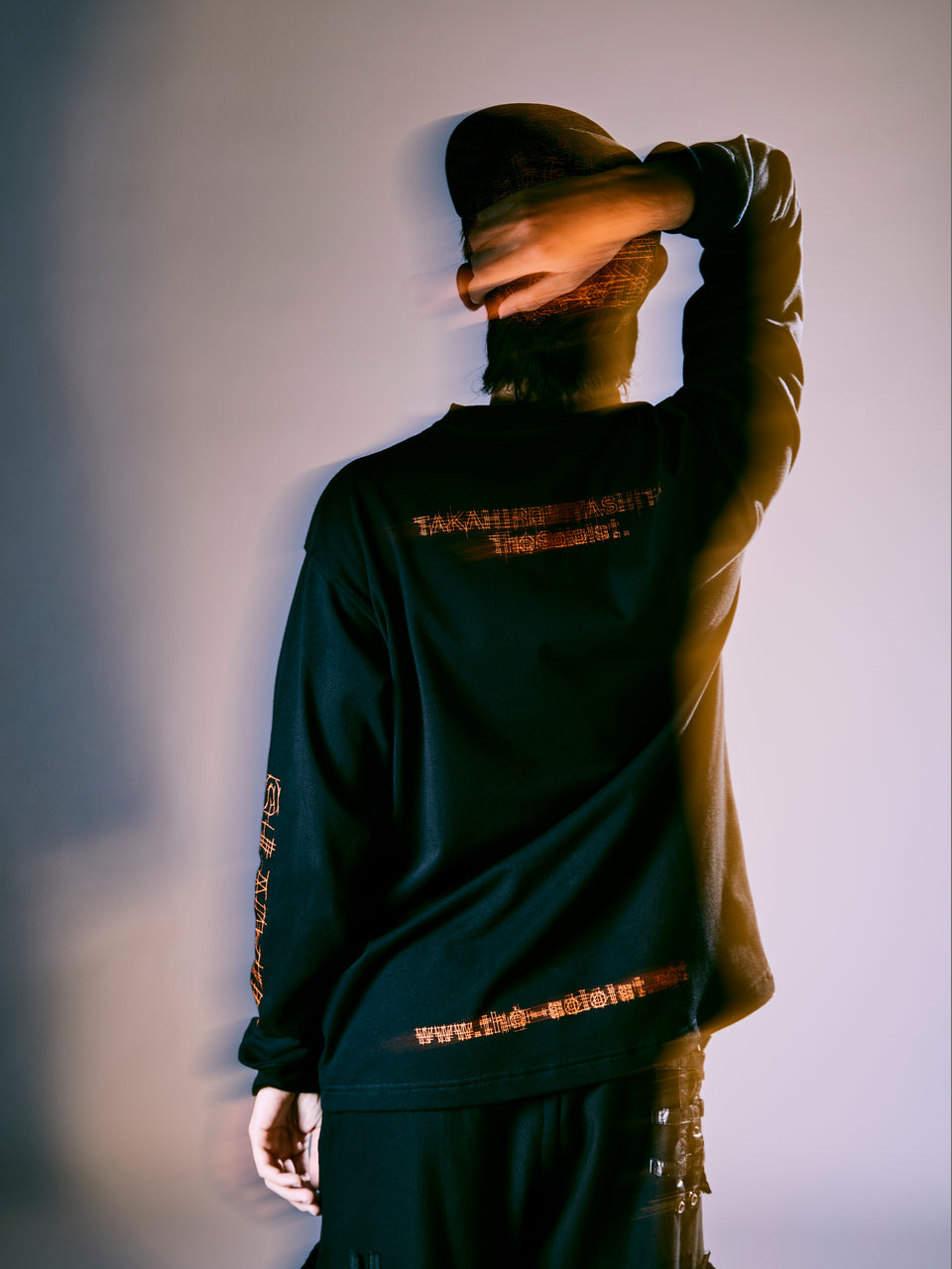長袖 コットン Tシャツ 読売ジャイアンツ x TAKAHIROMIYASHITATheSoloist. x NEW ERA ブラック/オレンジ レギュラーフィット
