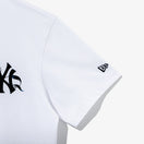 半袖 パフォーマンス Tシャツ BTS × MLB ブラック Swan ニューヨーク・ヤンキース ホワイト レギュラーフィット