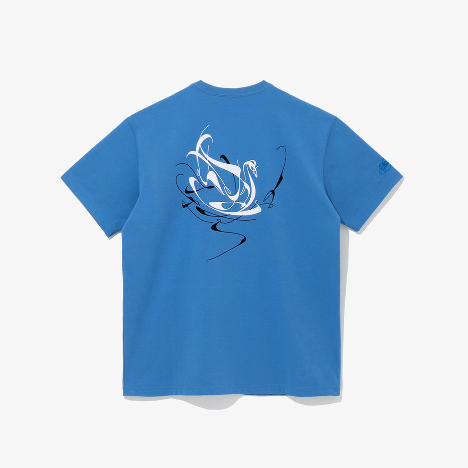 半袖 パフォーマンス Tシャツ BTS × MLB ブラック Swan ニューヨーク・ヤンキース ブルー レギュラーフィット